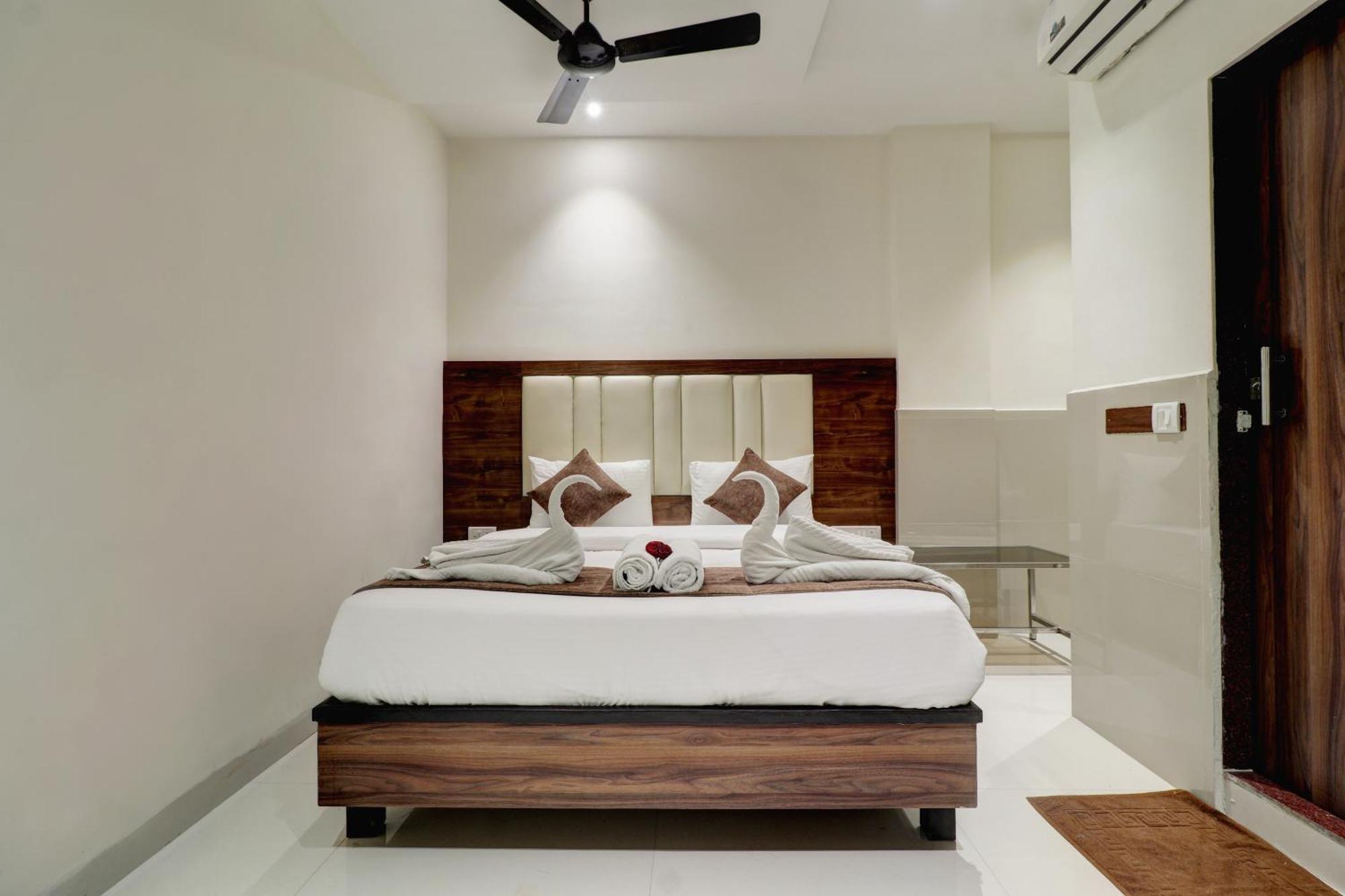 New Parimeet Residency Hotel Nova Bombaim Exterior foto